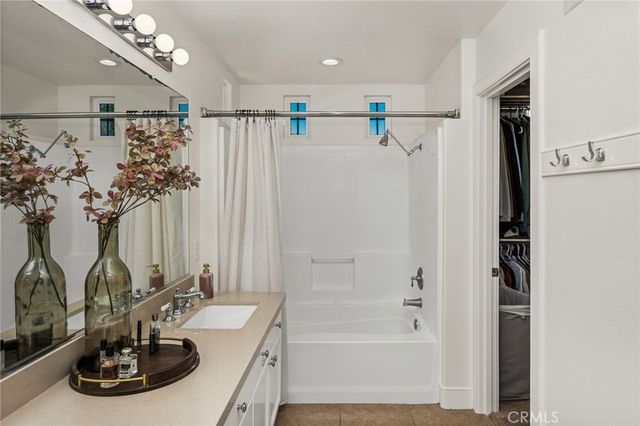 73 Rue Du Chateau, Aliso Viejo, CA 92656