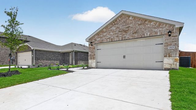 1819 Teton River Drive, Blue Ridge, TX 75424