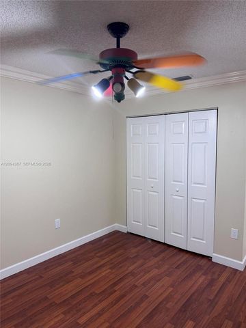 83 Gables Boulevard, Weston, FL 33326