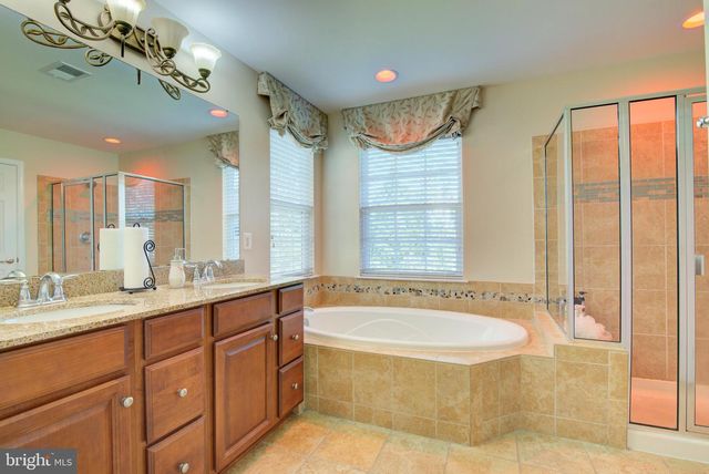 25291 KILKEEN WAY, Aldie, VA 20105