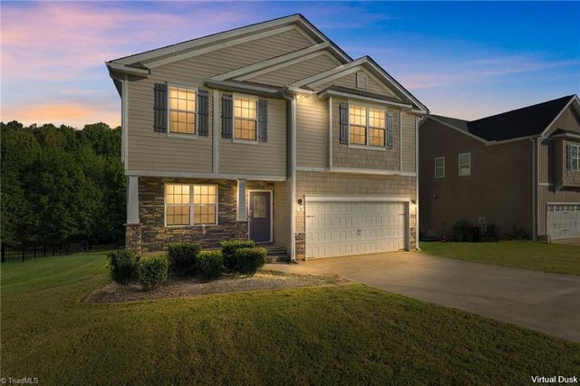 6692 Bellawood Drive, Trinity, NC 27370