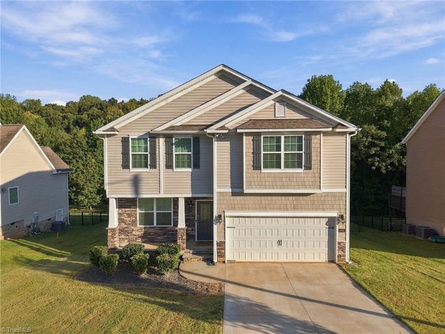 6692 Bellawood Drive, Trinity, NC 27370