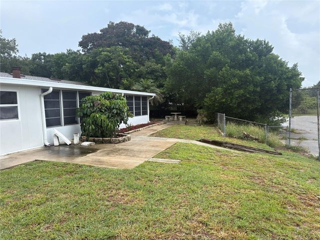 3690 DALE COURT, Mount Dora, FL 32757