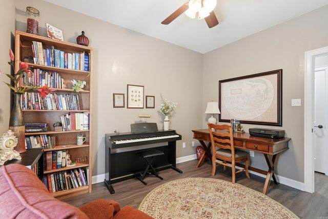 28 Oak Tree Circle, Conway, AR 72032