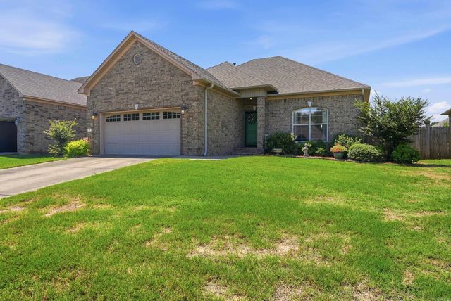 28 Oak Tree Circle, Conway, AR 72032