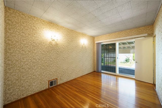 758 N Mansfield, Los Angeles, CA 90038