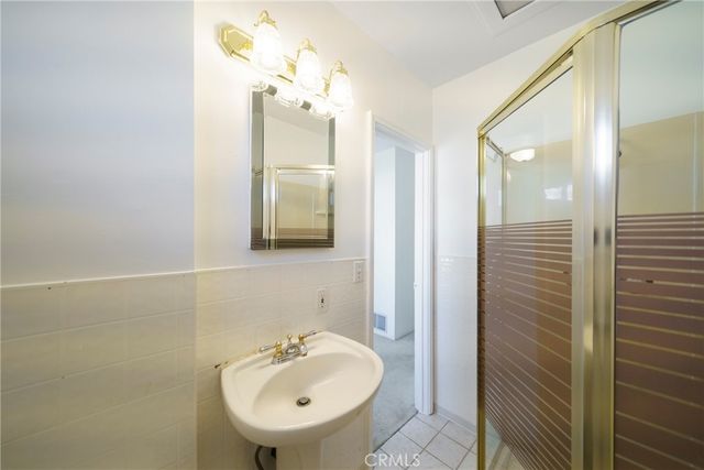 758 N Mansfield, Los Angeles, CA 90038