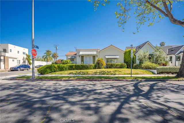 758 N Mansfield, Los Angeles, CA 90038