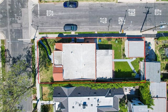 758 N Mansfield, Los Angeles, CA 90038