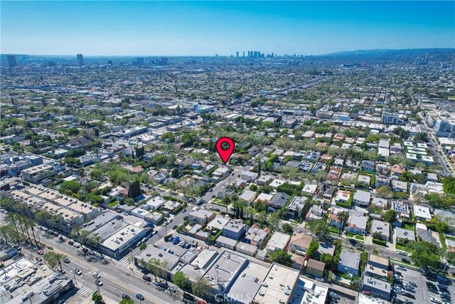 758 N Mansfield, Los Angeles, CA 90038