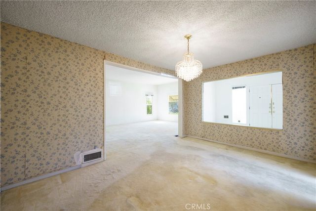 758 N Mansfield, Los Angeles, CA 90038