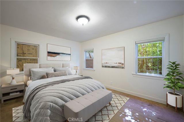 758 N Mansfield, Los Angeles, CA 90038