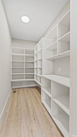 619 Grantham Passage, Fort Wayne, IN 46845