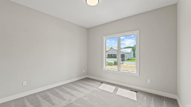 619 Grantham Passage, Fort Wayne, IN 46845