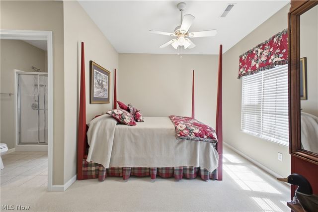 27 D Hunters Woods Drive, Canfield, OH 44406