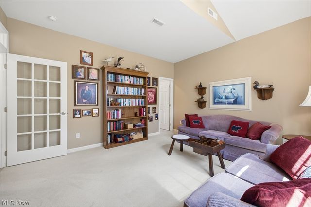 27 D Hunters Woods Drive, Canfield, OH 44406