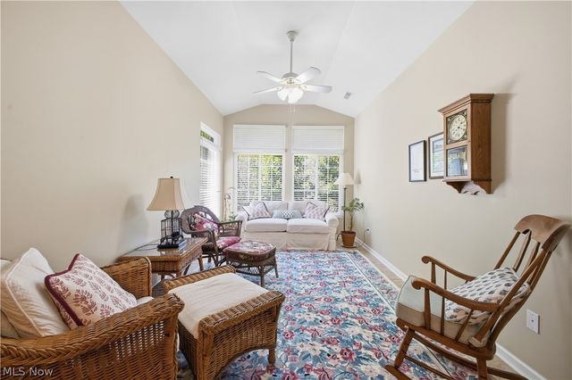 27 D Hunters Woods Drive, Canfield, OH 44406