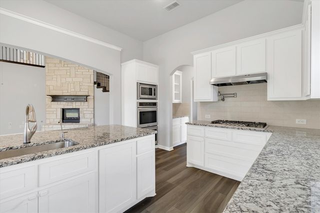 1212 Glendon Drive, Forney, TX 75126