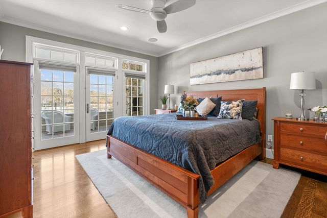 101 Greensward Rd, Mashpee, MA 02649