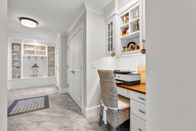 101 Greensward Rd, Mashpee, MA 02649