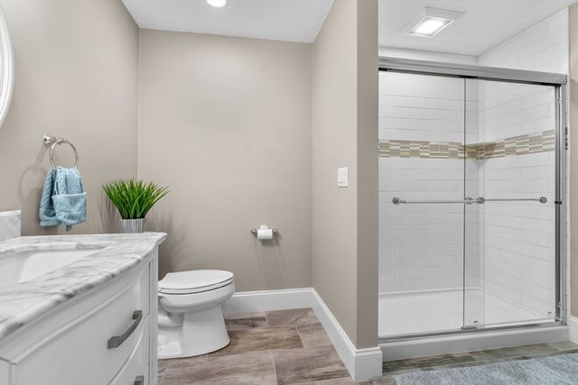 101 Greensward Rd, Mashpee, MA 02649