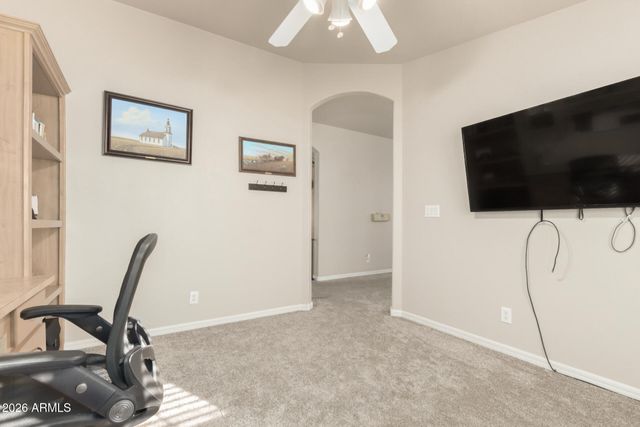 3301 S GOLDFIELD Road 4086, Apache Junction, AZ 85119