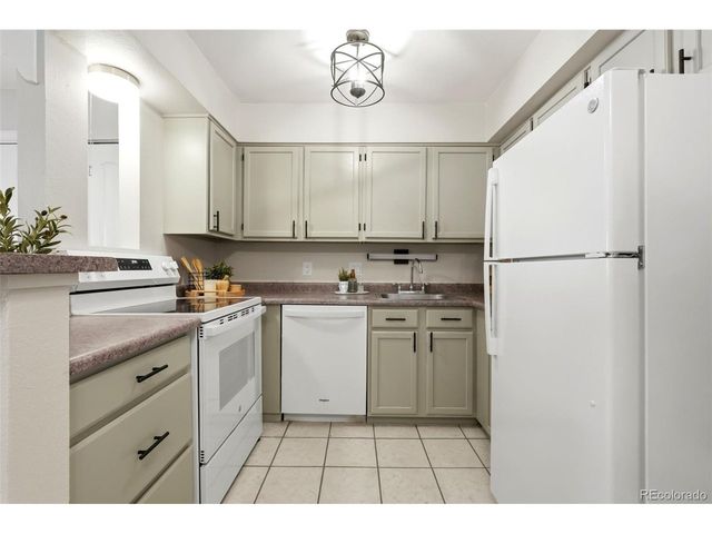 10251 W 44th Ave 6-101, Wheat Ridge, CO 80033