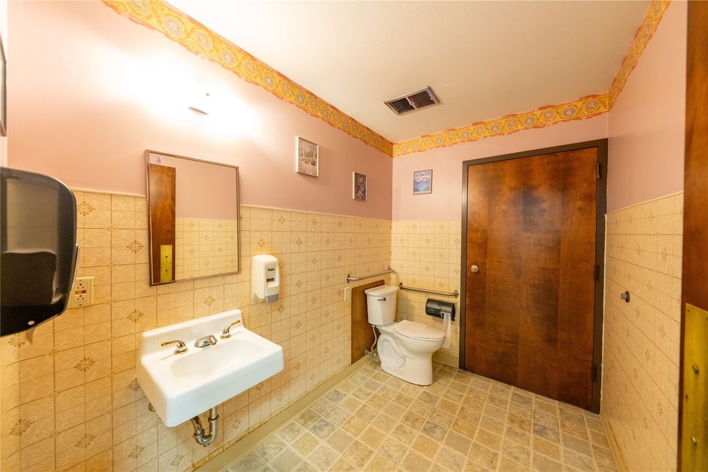 707 E Grant Avenue, Troy, MT 59935 photo 10