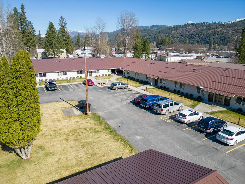 707 E Grant Avenue, Troy, MT 59935 photo 2