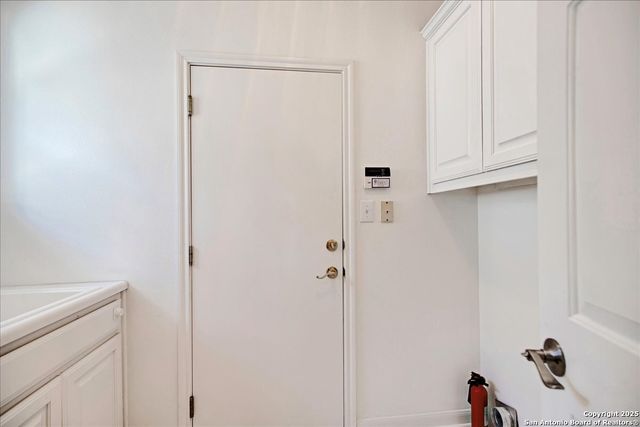 21 Greens Cliff, San Antonio, TX 78216