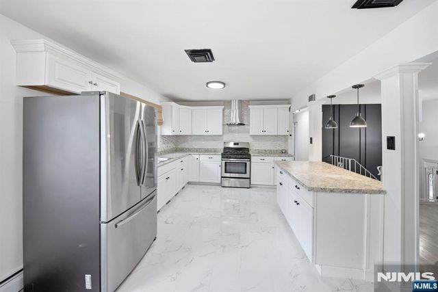 66 Lockwood Place, Clifton, NJ 07012