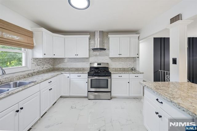 66 Lockwood Place, Clifton, NJ 07012