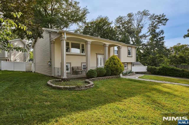 66 Lockwood Place, Clifton, NJ 07012