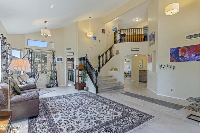 7049 W Deserama Drive, Tucson, AZ 85743