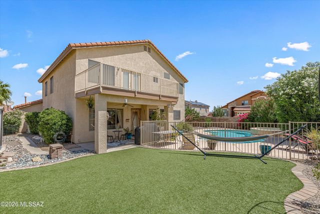 7049 W Deserama Drive, Tucson, AZ 85743