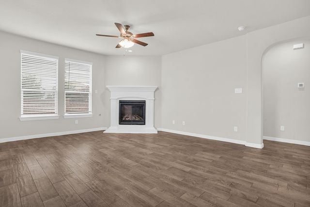 1140 Donnington Trail, Saginaw, TX 76131