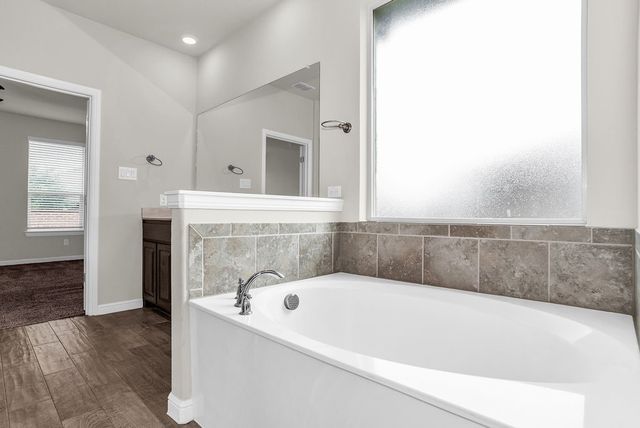 1140 Donnington Trail, Saginaw, TX 76131