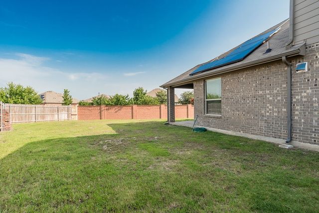 1140 Donnington Trail, Saginaw, TX 76131