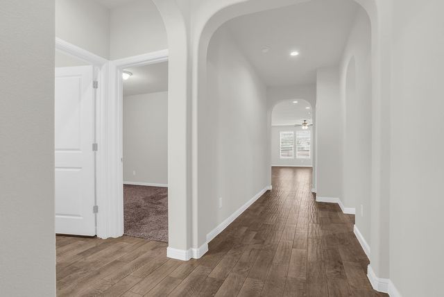 1140 Donnington Trail, Saginaw, TX 76131