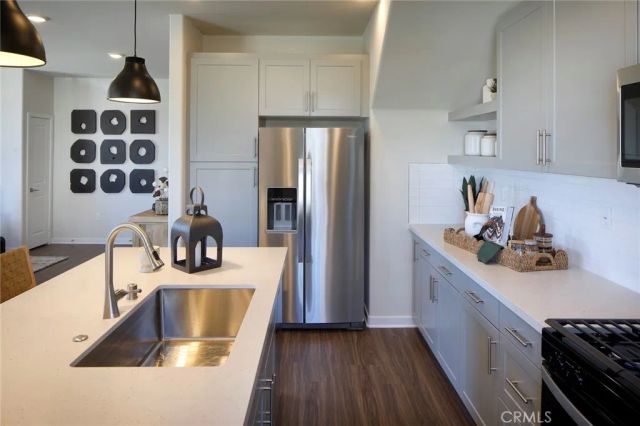 9845 Crossbay Loop 507, Jurupa Valley, CA 92509