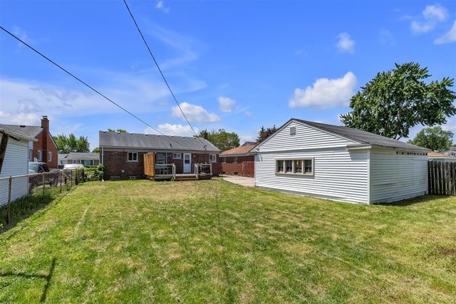 32826 Benson Drive, Westland, MI 48185