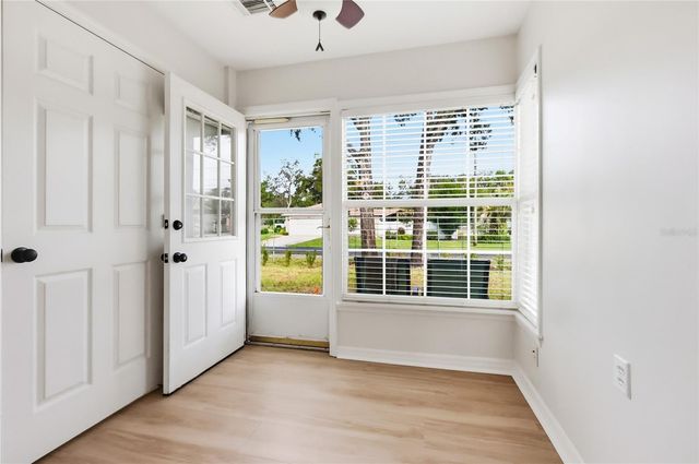 249 N HILL AVENUE 30, Deland, FL 32724