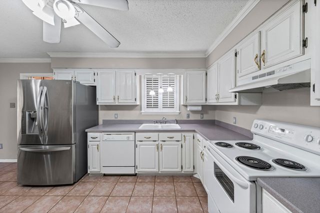 143 ASHLEY LN, Brighton, TN 38011