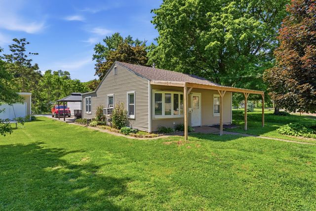 624 S Ohio Avenue, Davenport, IA 52802