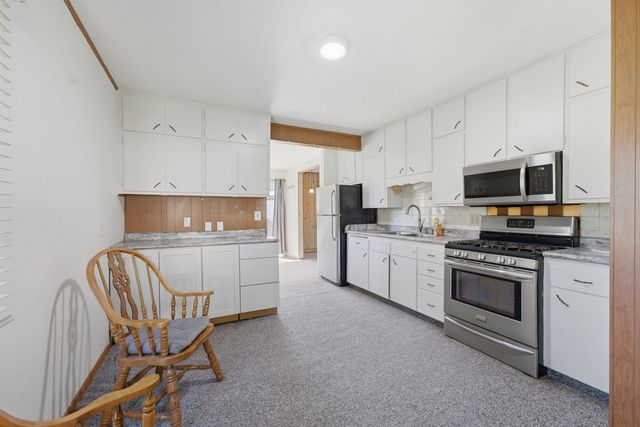 624 S Ohio Avenue, Davenport, IA 52802