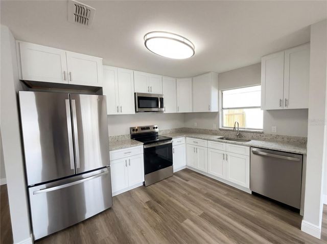 3216 RUNNING DEER PATH, Kissimmee, FL 34746