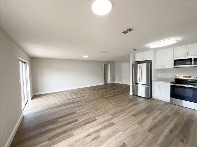 3216 RUNNING DEER PATH, Kissimmee, FL 34746