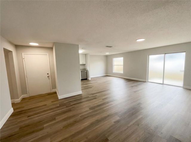 3216 RUNNING DEER PATH, Kissimmee, FL 34746