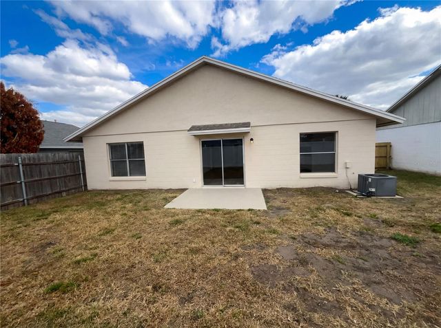 3216 RUNNING DEER PATH, Kissimmee, FL 34746