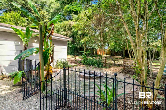 4712 Princeton Drive, Mobile, AL 36618